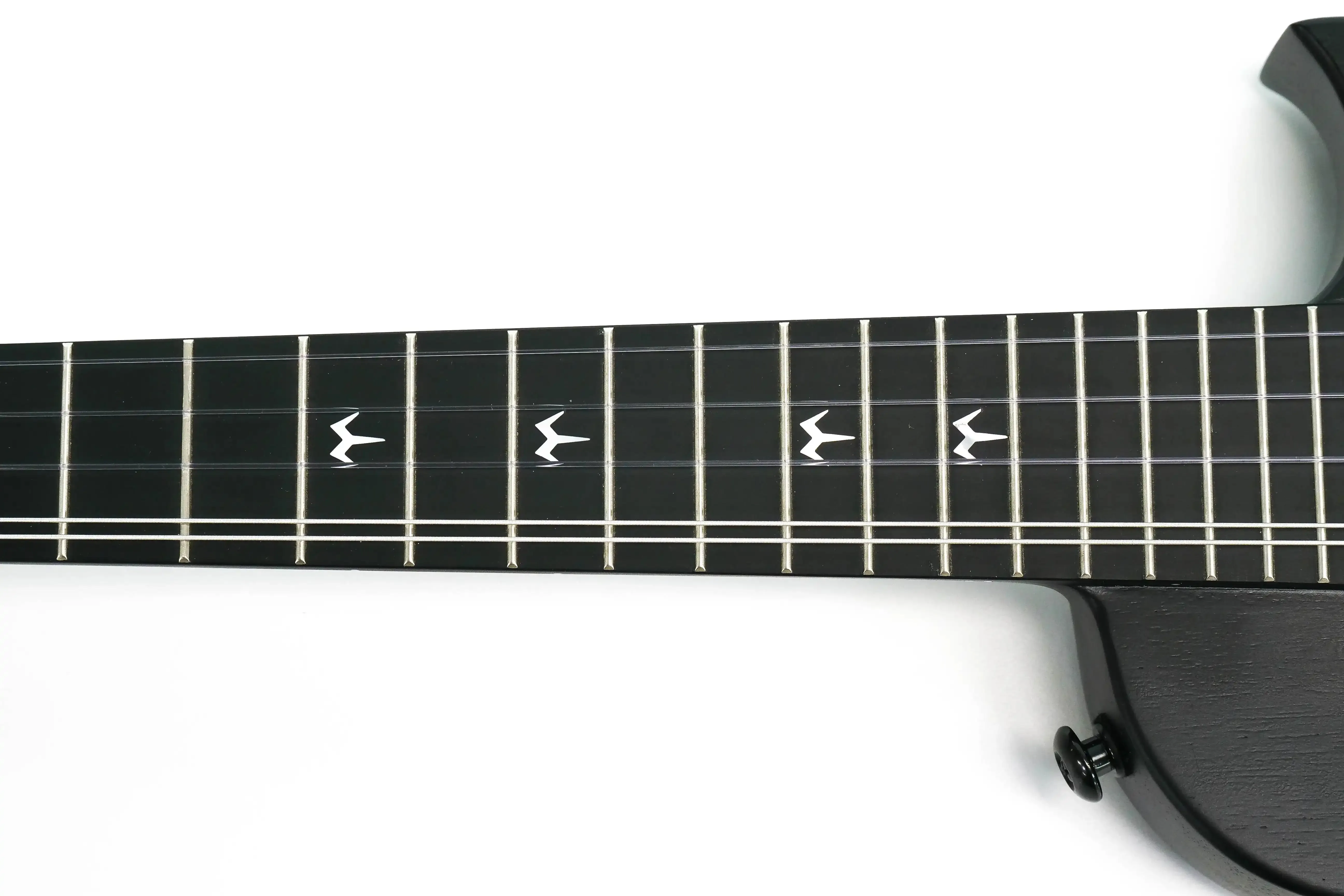 Enya EUT-MOON5-BK-EQ Acousticplus Taimane Signature 5-String Tenor Ukulele - Black - Image 7