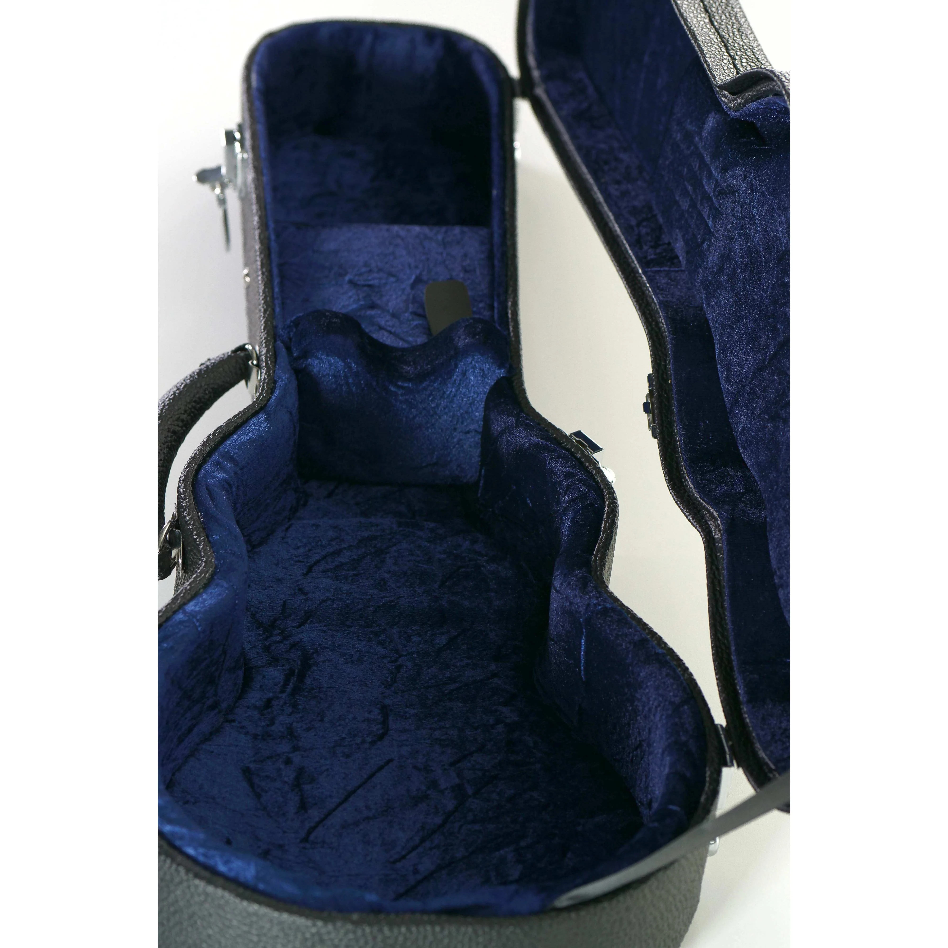 Kamaka HF-3 Tenor Ukulele Hardshell Case - Image 5