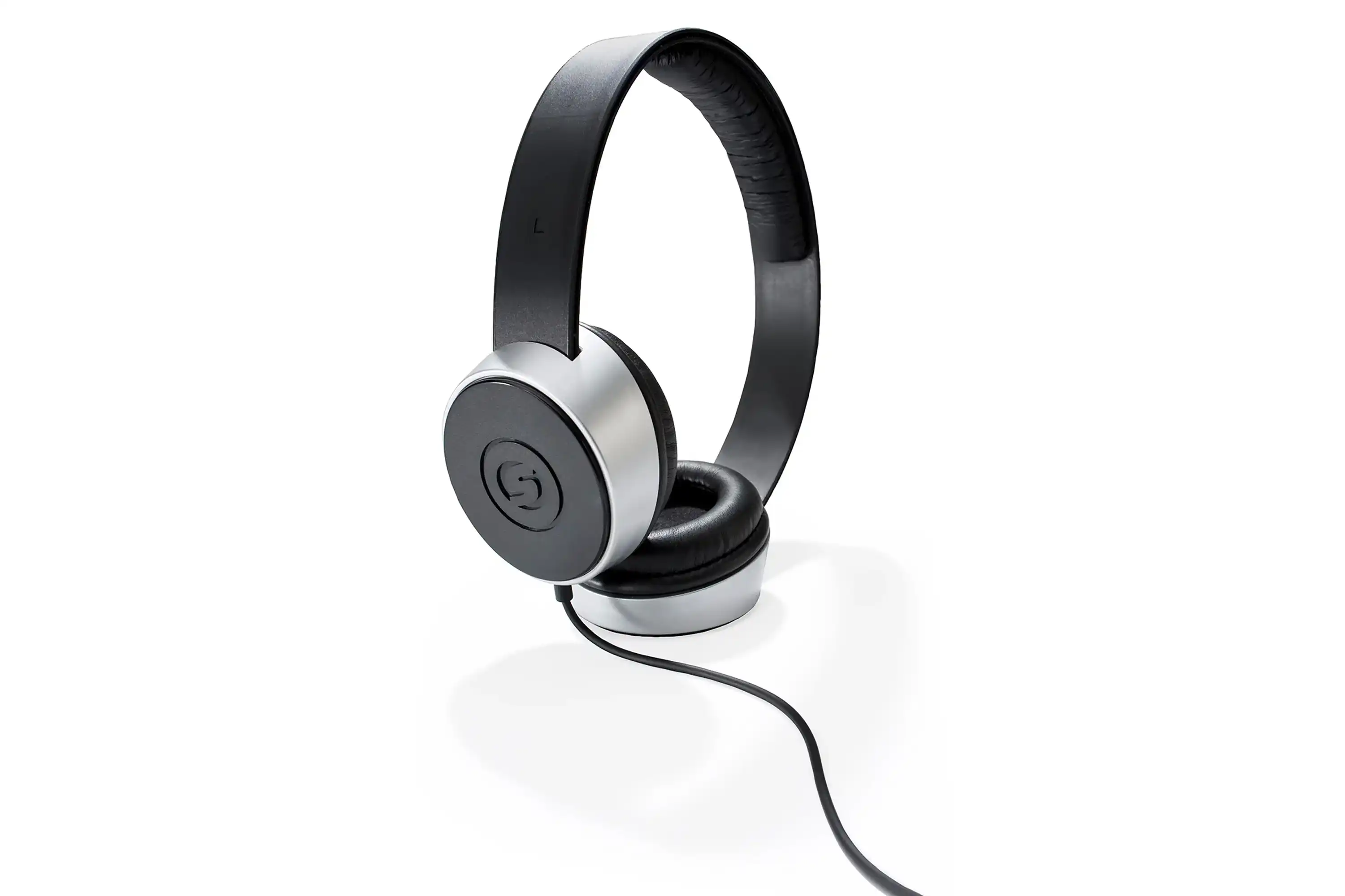 Samson SR450 Closed-Back On Ear Studio Headphones - Image 2