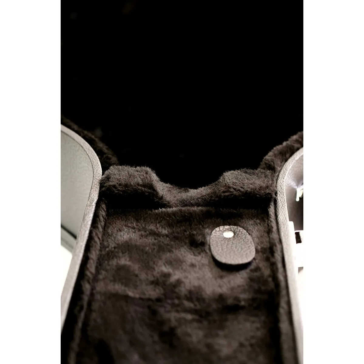 Stagg GCA-W-BK Dreadnought Hardshell Guitar Case - Black - Image 7